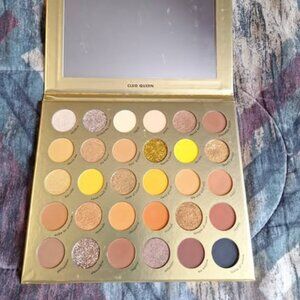 👑 Kara Beauty “Cleo Queen” Eyeshadow Palette | Lightly Swatched